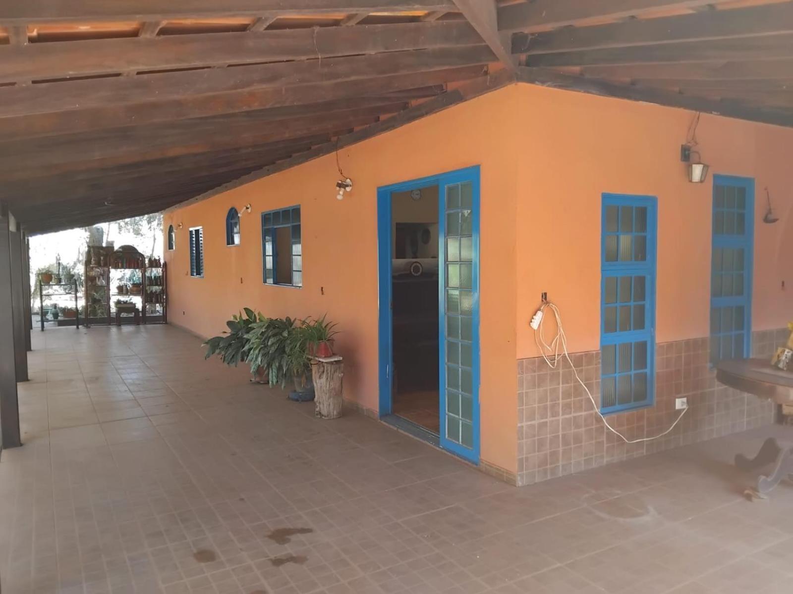 Sitio Bemtevi - Jockey Camping - Uberlandia Villa Luaran gambar