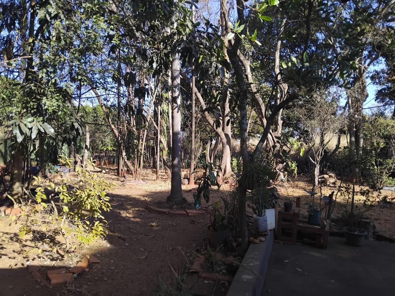 Sitio Bemtevi - Jockey Camping - Uberlandia Villa Luaran gambar