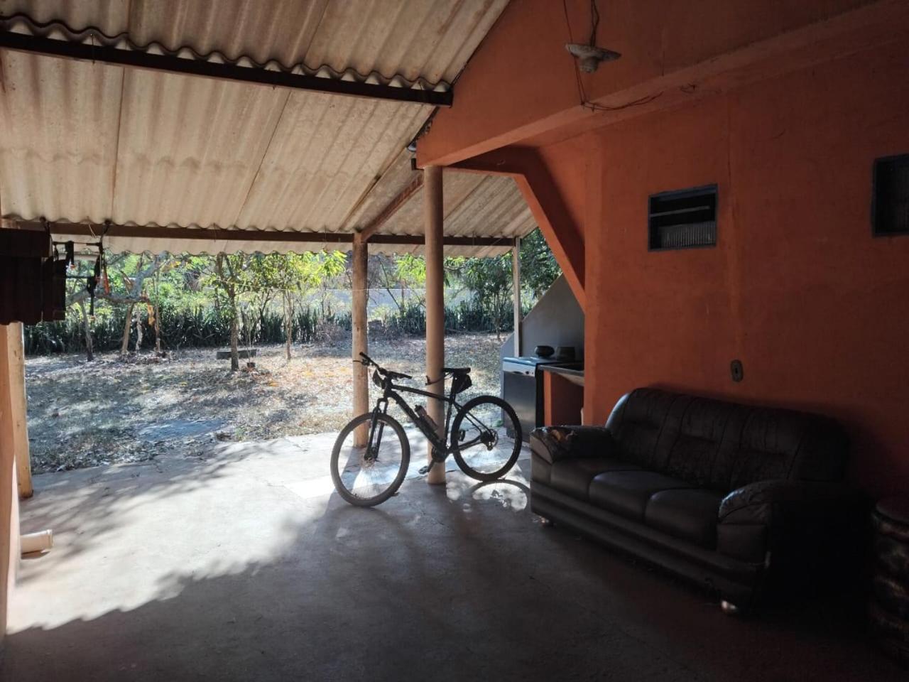 Sitio Bemtevi - Jockey Camping - Uberlandia Villa Luaran gambar