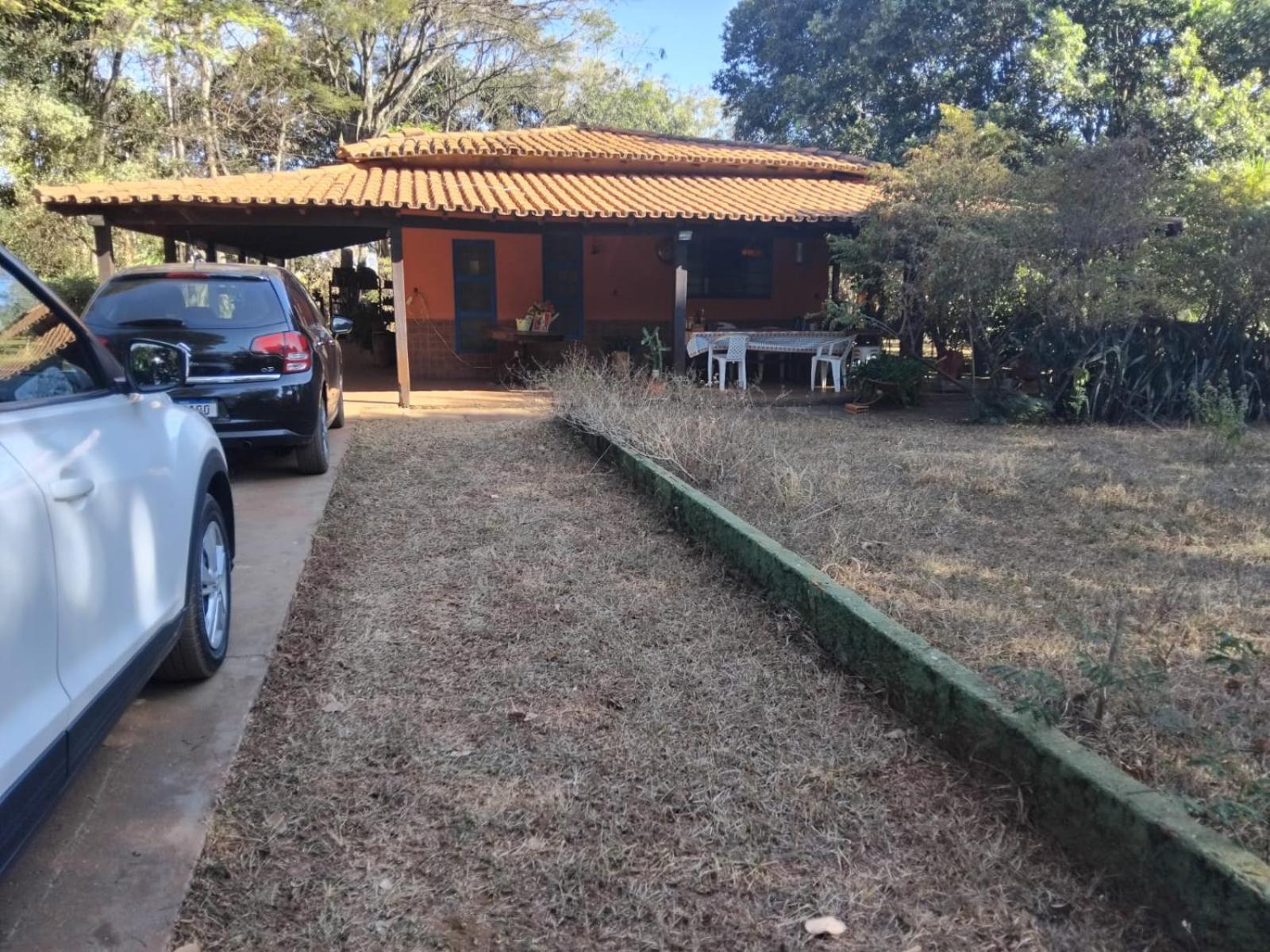 Sitio Bemtevi - Jockey Camping - Uberlandia Villa Luaran gambar