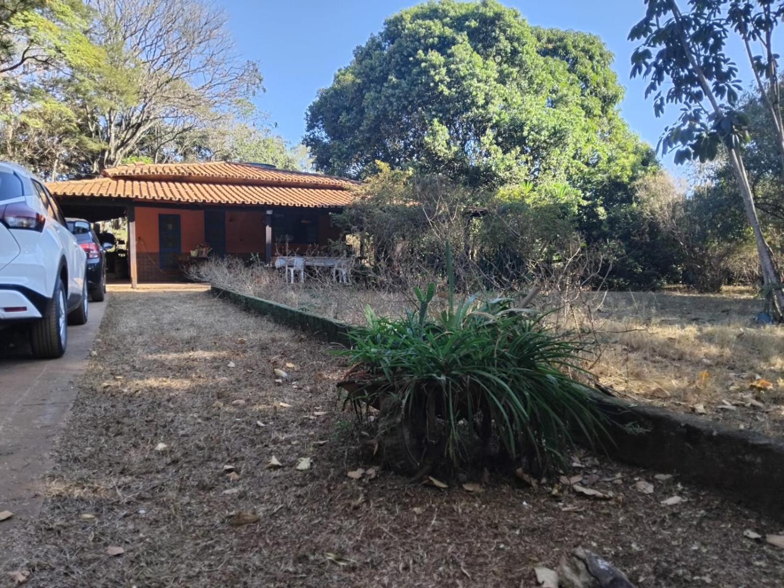 Sitio Bemtevi - Jockey Camping - Uberlandia Villa Luaran gambar