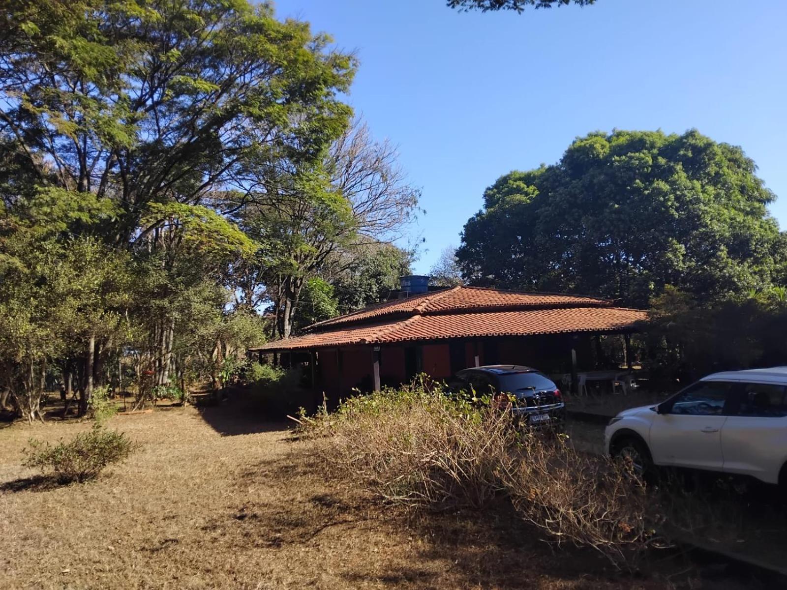 Sitio Bemtevi - Jockey Camping - Uberlandia Villa Luaran gambar